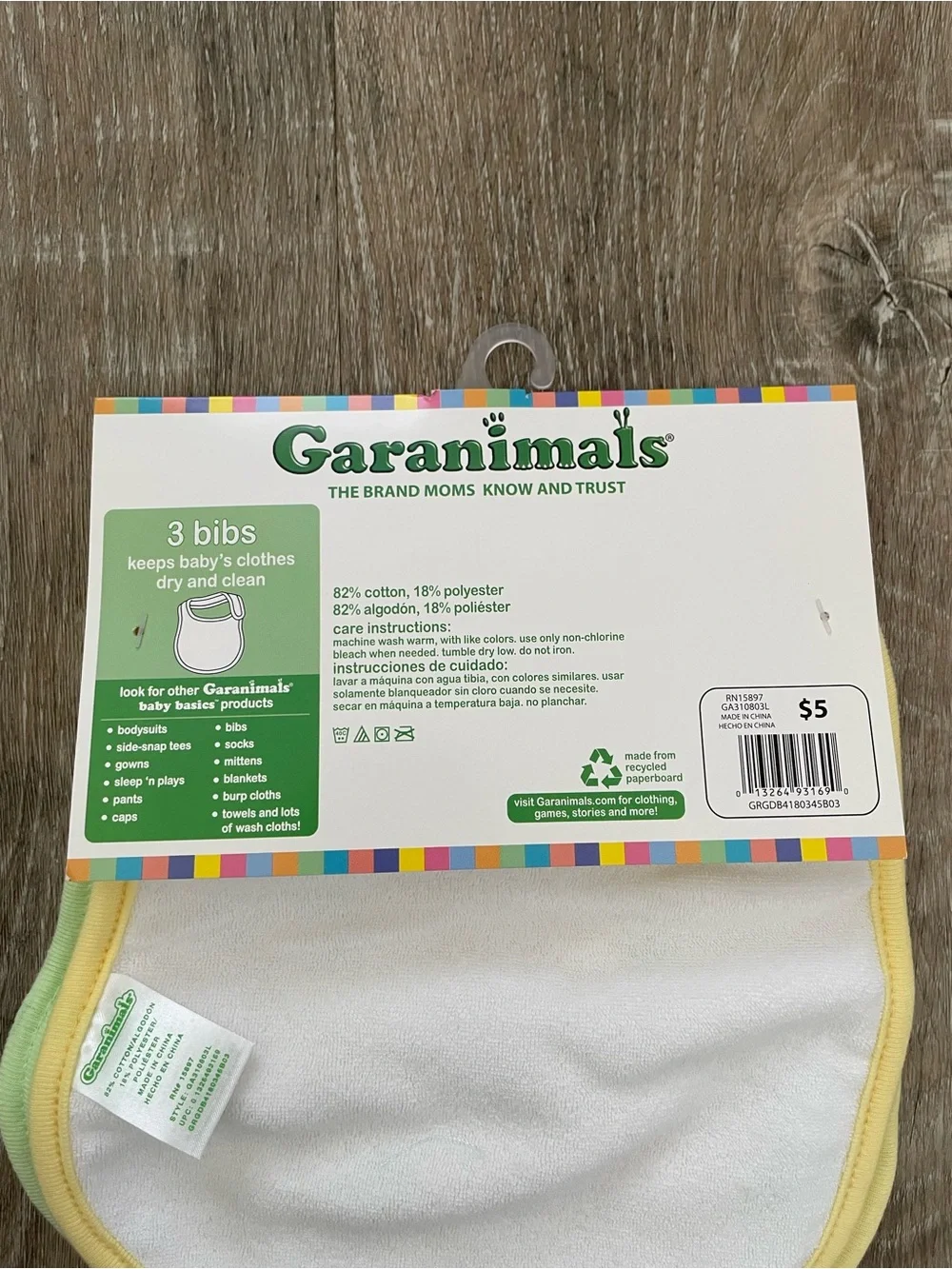 NWOT Garanimals Light Green Baby Bibs & Gowns Set - 3 Pack